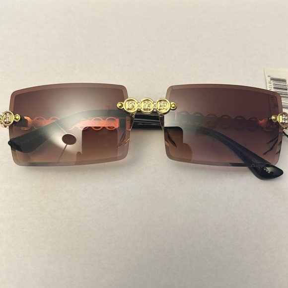 Accessories - Eyewear Brown Sunglasses. NEW
